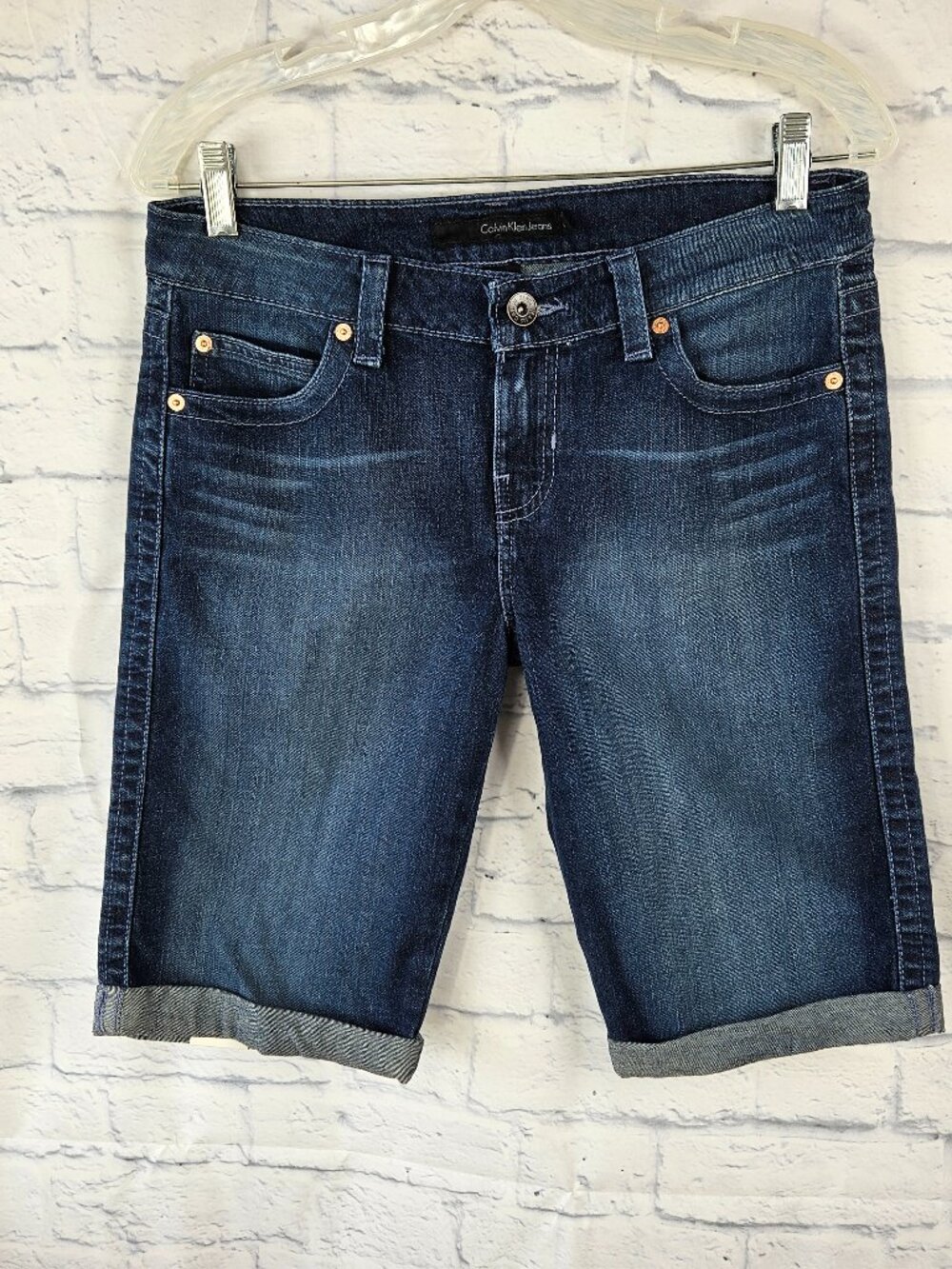 NWT Calvin Klein Size 8/29 Bermuda Denim Jean Cuffed Shorts Stretch Womens